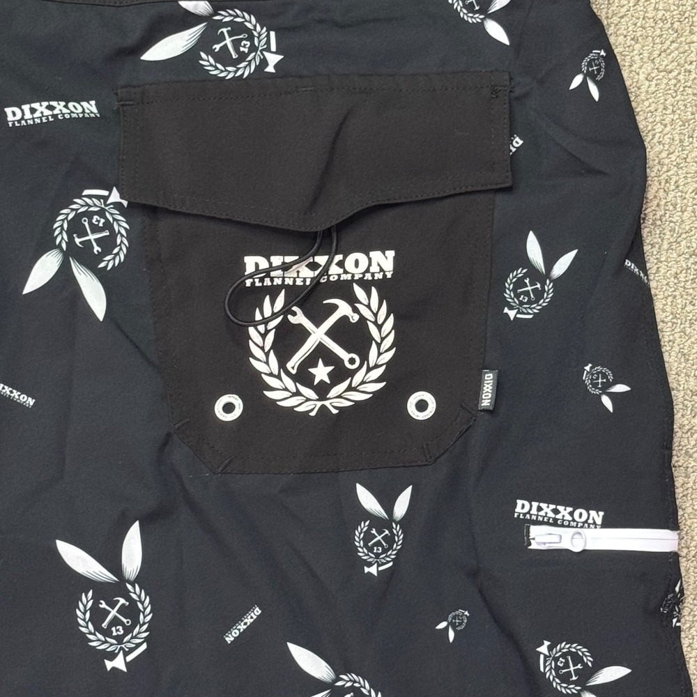 Dixxon Flannel Company x Playboy Men's Black Graphic Board Shorts Size 46 - Picture 5 of 9